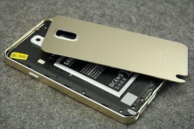 手機(jī)用金屬外殼比塑料外殼有什么優(yōu)勢？